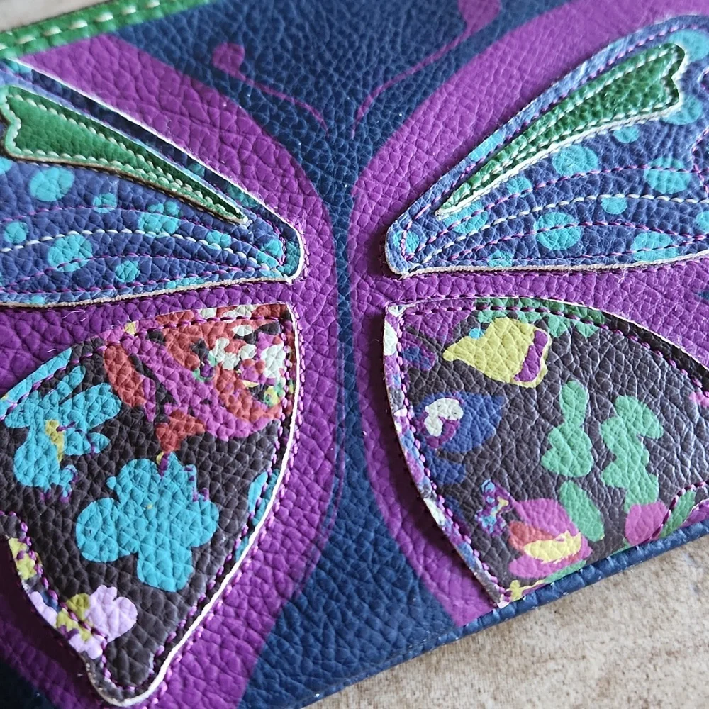 Relic blue and purple butterfly wristlet wallet - Picture 2 of 13